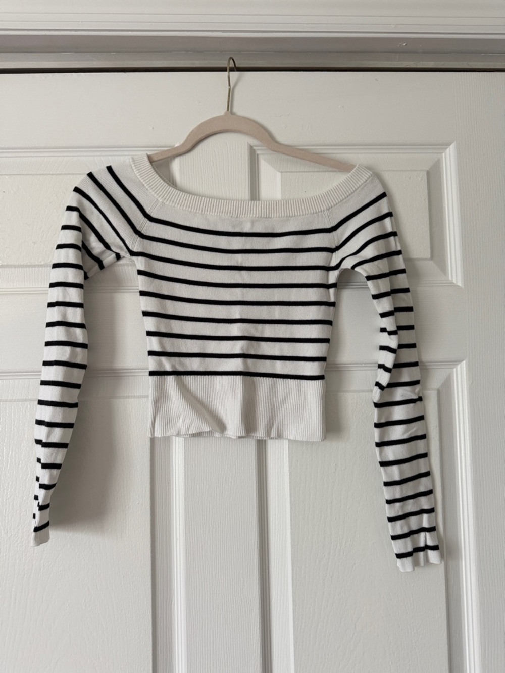 Garage Off-Shoulder Striped Long-Sleeve Crop Top - White & Black